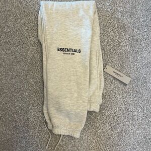 Essentials Fear of God Heather Gray Joggers